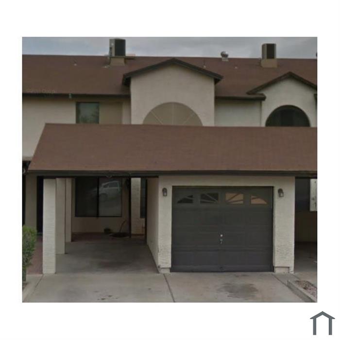 304 E Lawrence Blvd
