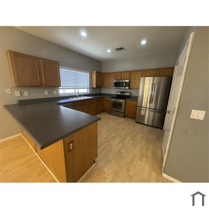 13042 W Windrose Dr