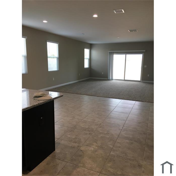 4449 W Magdalena Ln