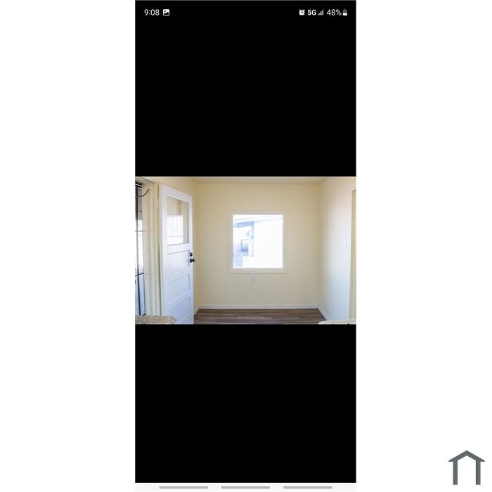 124 1/2 N 7th Ave