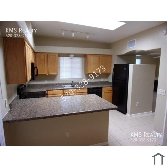 3040 N Fontana Ave