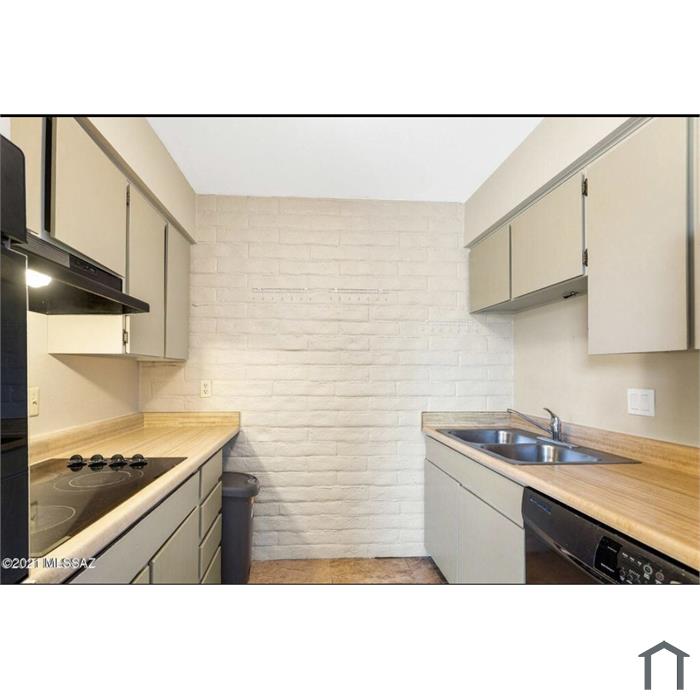 8450 E Old Spanish Trl