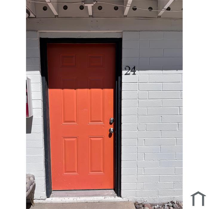Alvernon Apartments 