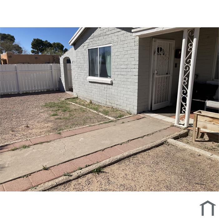 162 W Aviation Dr