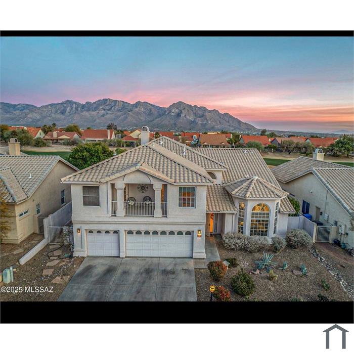 11018 N Mountain Breeze Dr