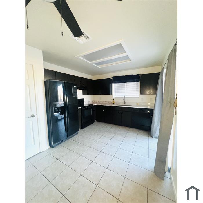 3150 Arapaho Dr