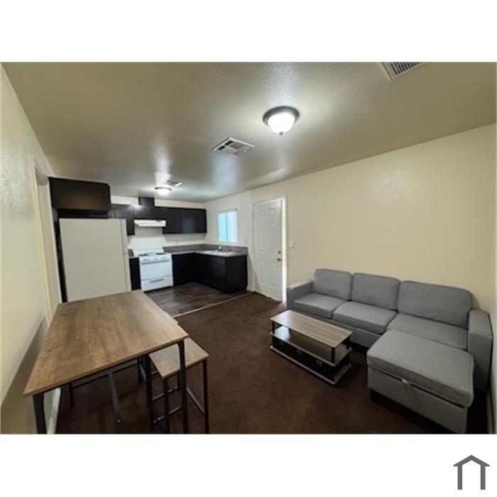 656 E 87th Pl
