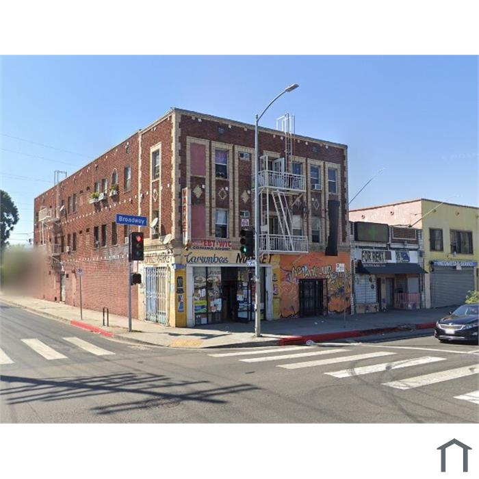 303 W 59th Pl