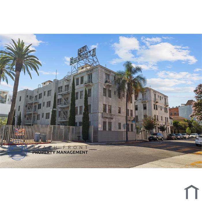 702-708 S Mariposa Ave.