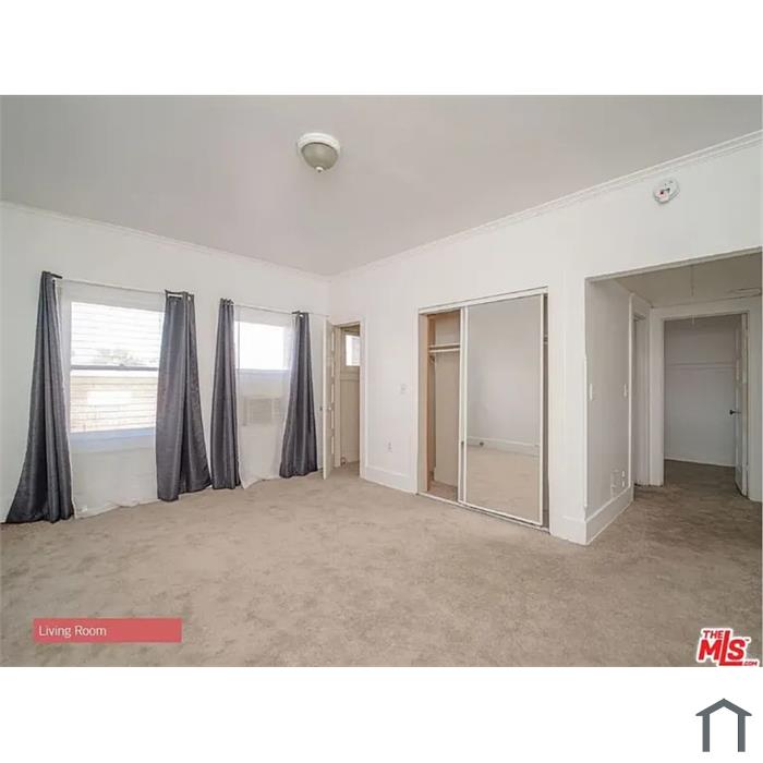 1136 Alvarado Street