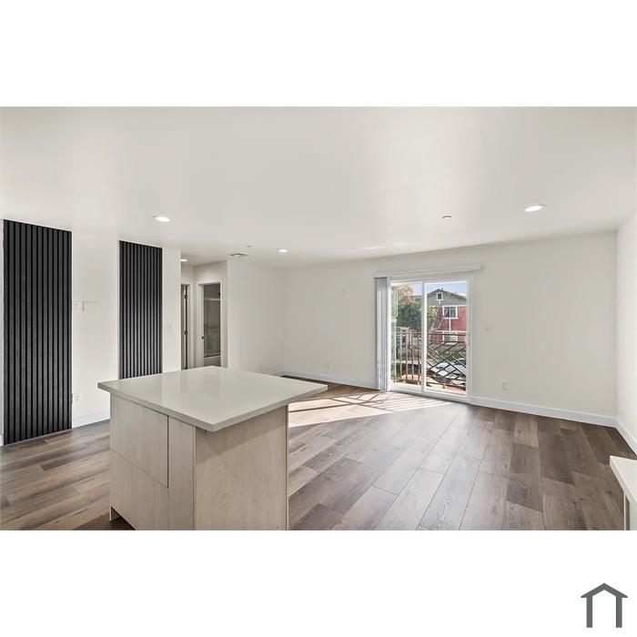 2525 Hauser Blvd
