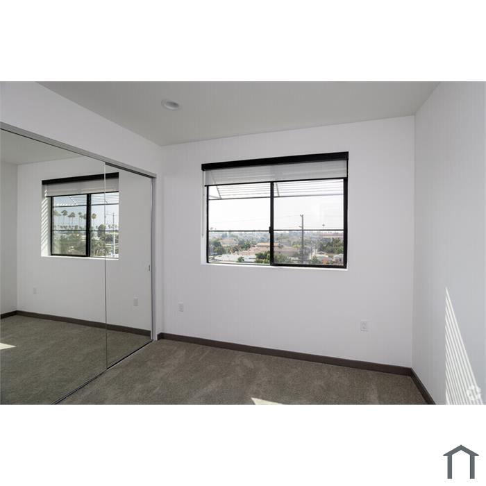 3617 Venice Blvd