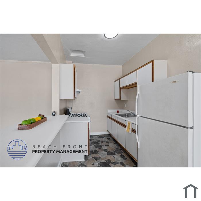 418 S. Normandie Ave.