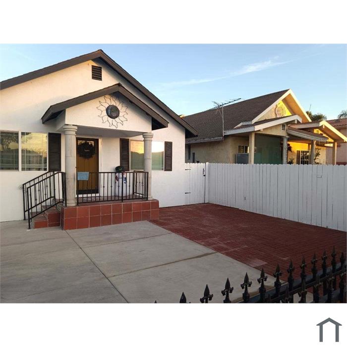 1140 S Record Ave