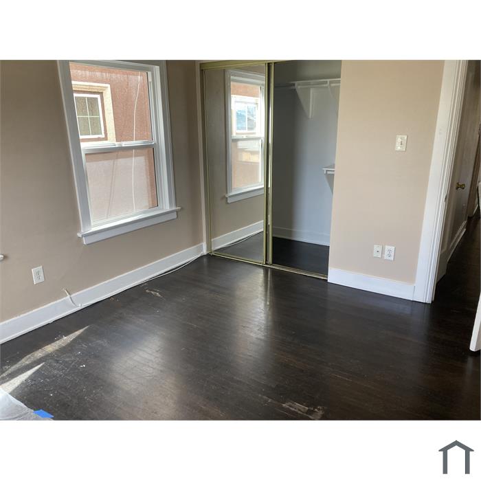 327 W 53rd St