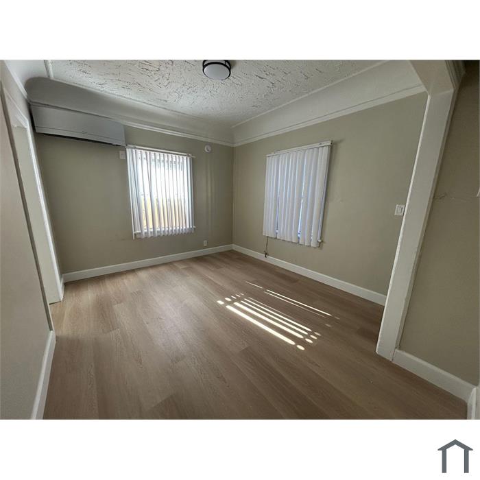 Newly Renovated Studio Apartment