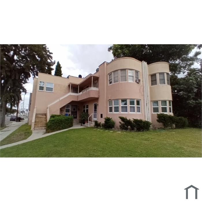 2718 W 48th St