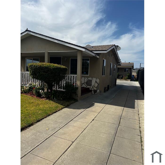 643 W Colden Ave