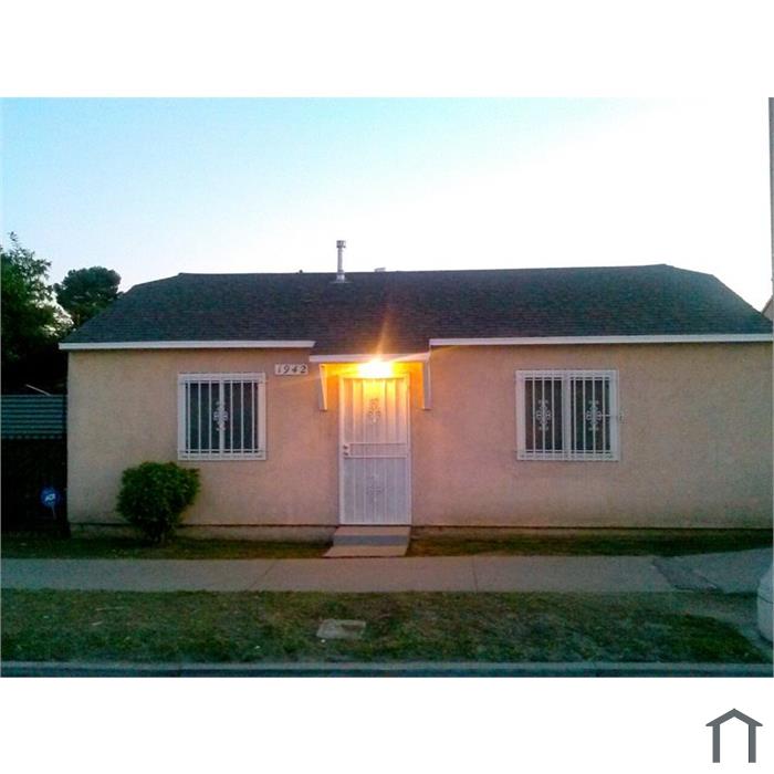 1946 W Manchester Ave