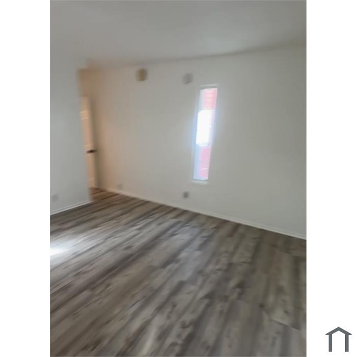 1447 W 103rd St