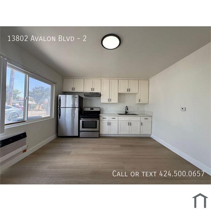 MOVE IN NOW - GET 1 MONTH FREE