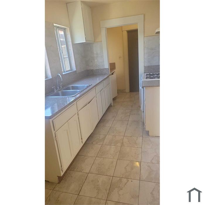 3012 Verdugo Rd