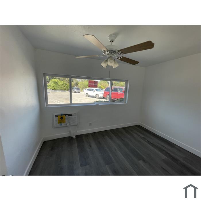 3030 Valle Vista Dr
