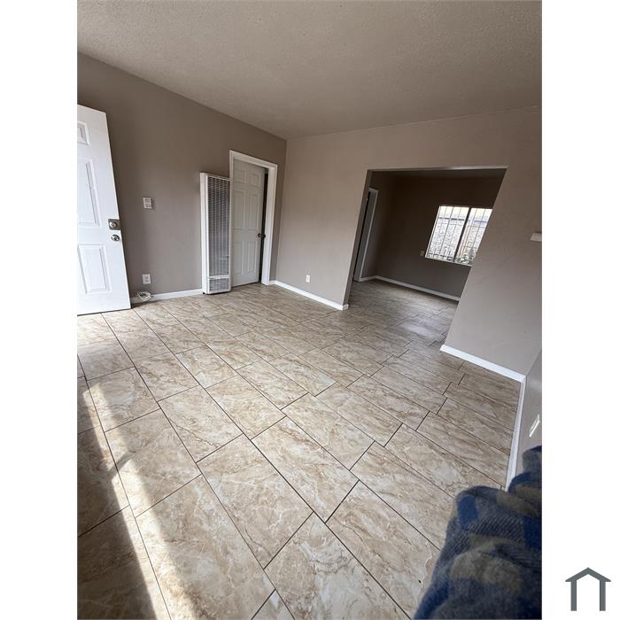 119 W Tichenor St