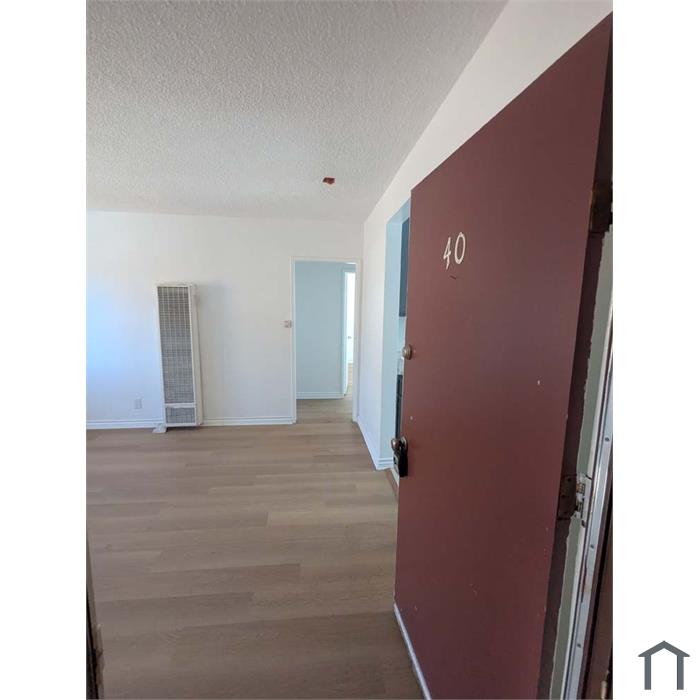 9815 Imperial Hwy