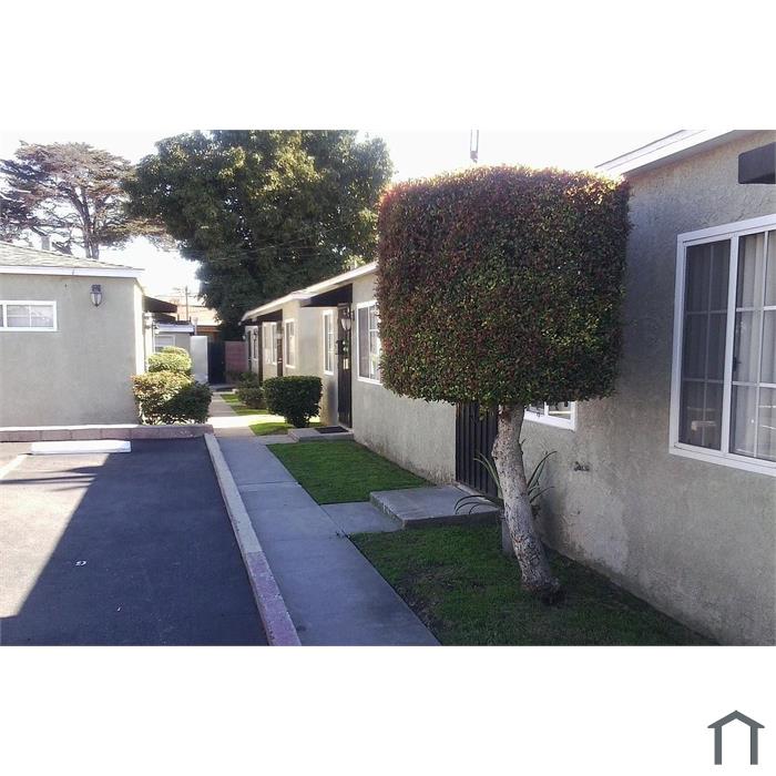 12621 Glenshire Rd, 12618 Lakewood Blvd.