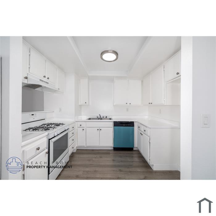 13628 Kornblum Ave.