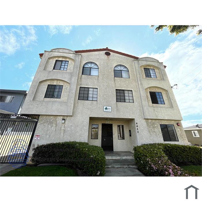 4452 W. 137th St
