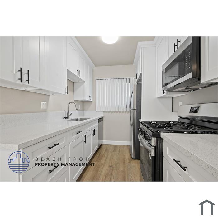 7816 Paseo del Rey