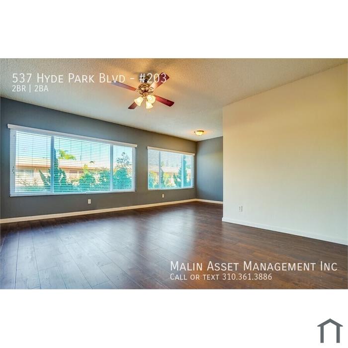 537 W Hyde Park Blvd
