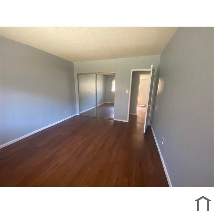 853 Glenway Dr