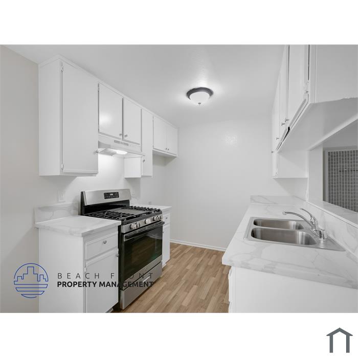 1547 W. 261st St.