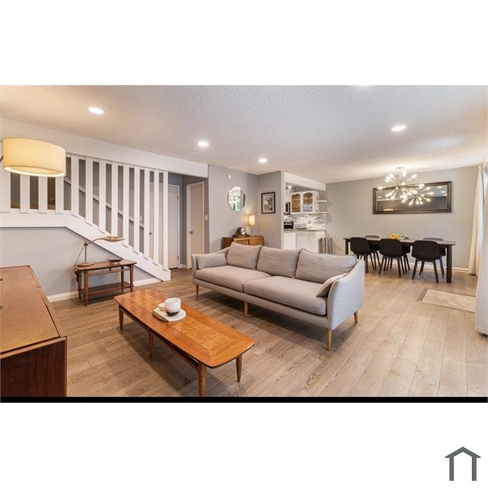 336 S Miraleste Dr