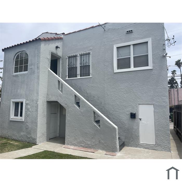 1310 1/2 N Marine Ave