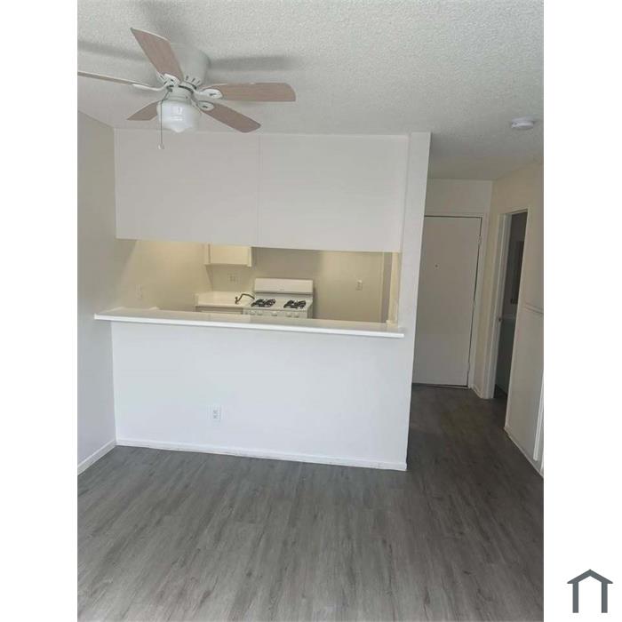 Ocean Breeze Apartment