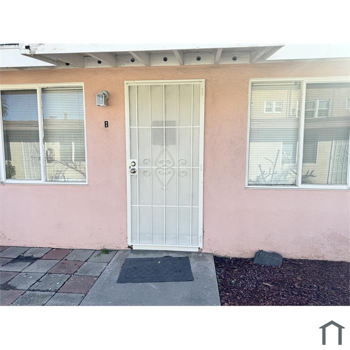 528 Cherry Ave