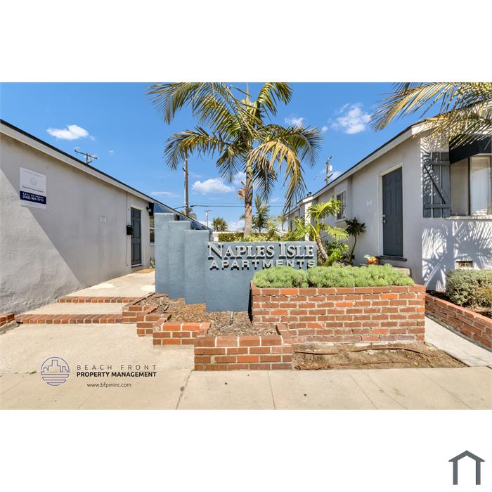 Naples Isle Apartments