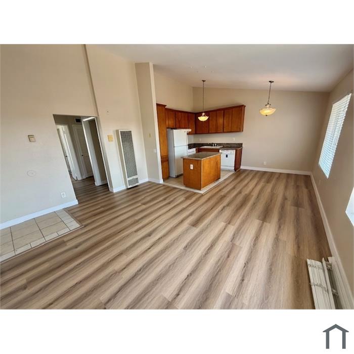 1775 Freeman Ave