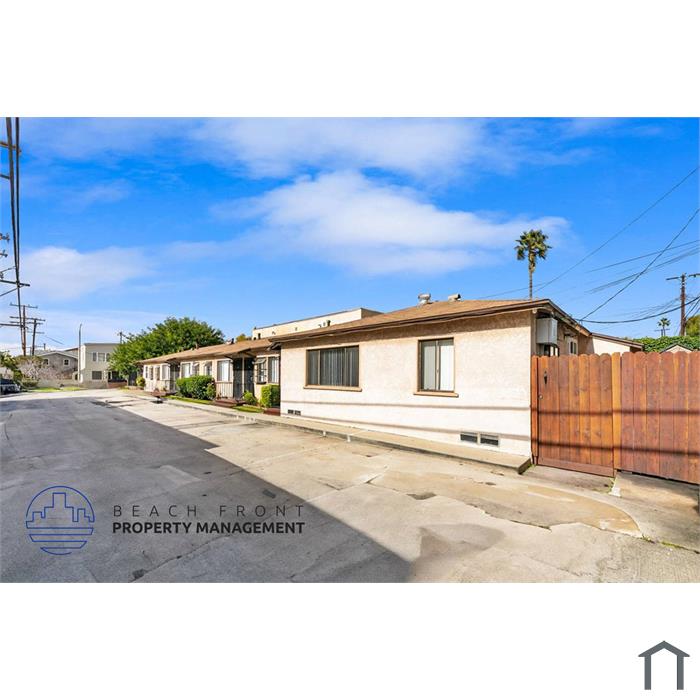 724 Temple Ave.