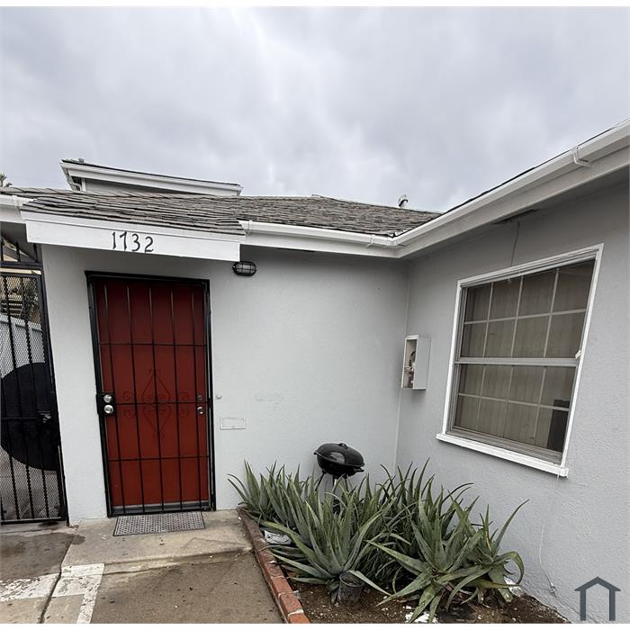 1732 Obispo Ave