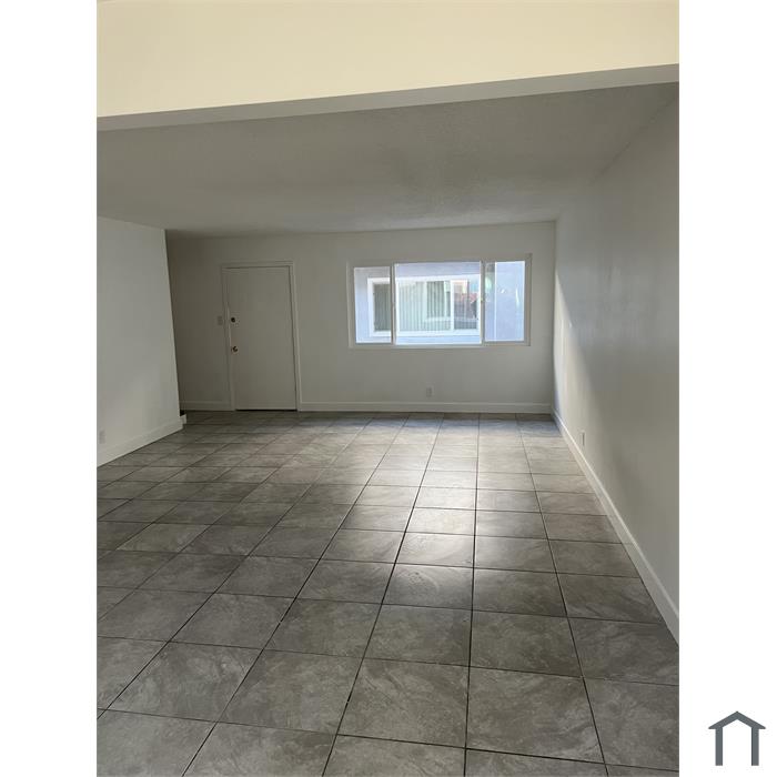 2426 Pasadena Ave