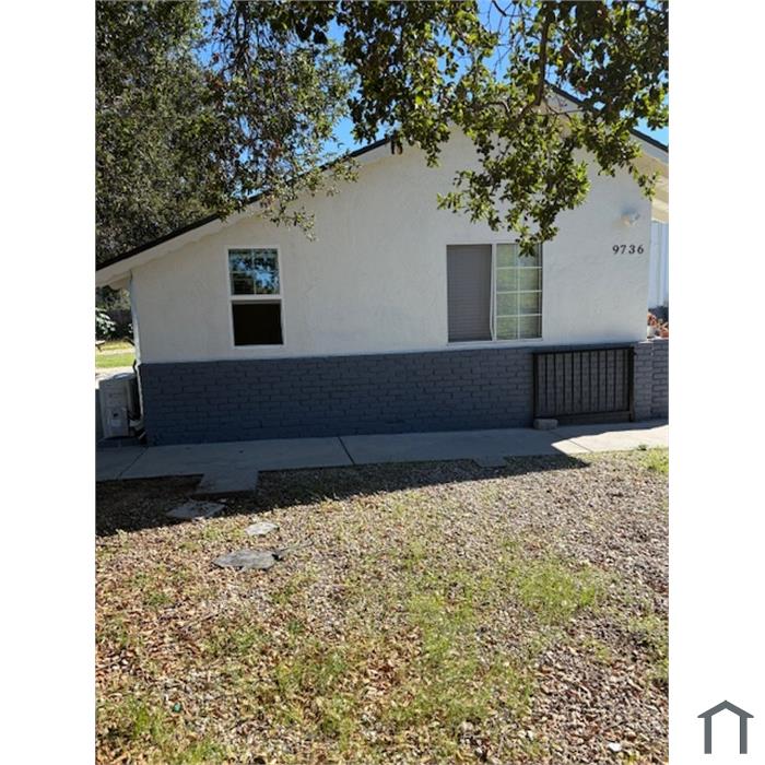 9736 Tujunga Canyon Pl