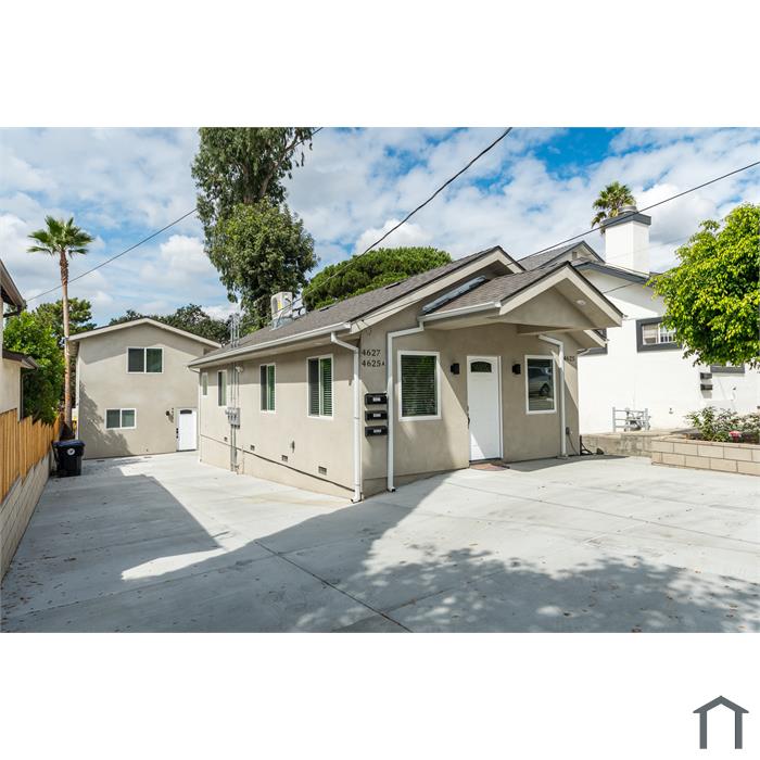 4625 La Crescenta Ave