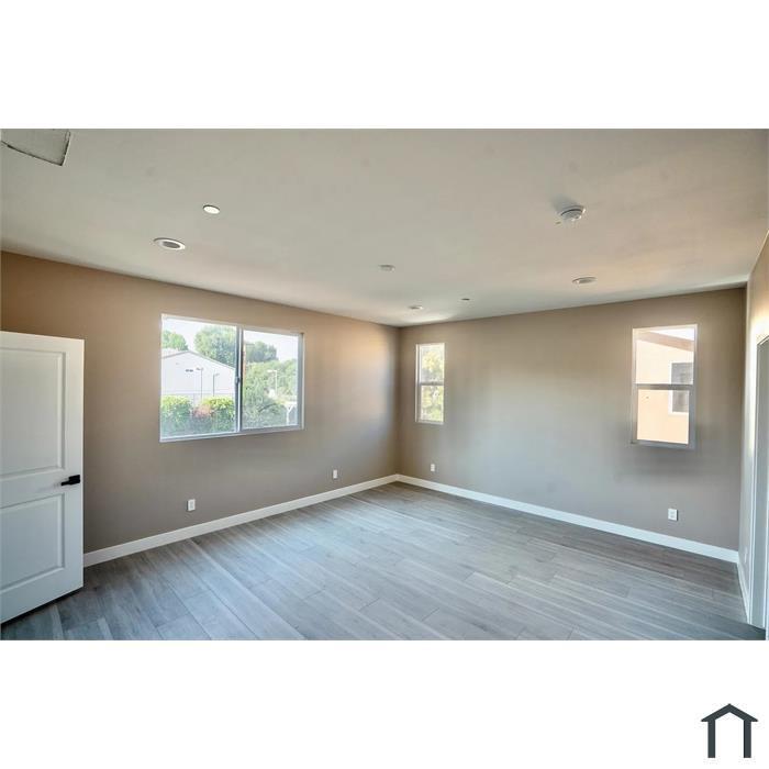 17639 W Vuong Pl