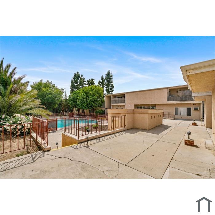 MOUNTAIN VIEW MANOR
