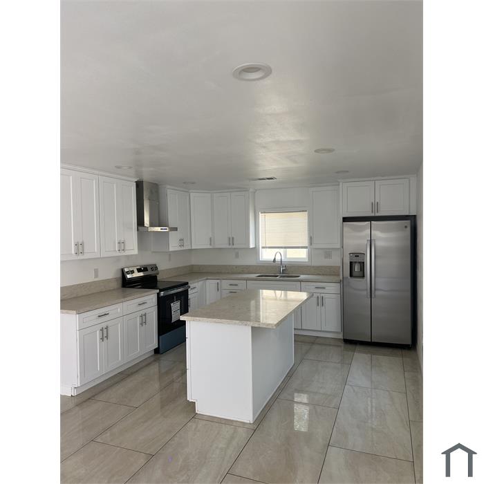 1151 Egan Ave